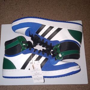$125 Mens Adidas Top Ten Rare
